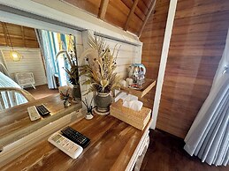 Sunset Hill Penida Resort