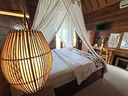 Sunset Hill Penida Resort