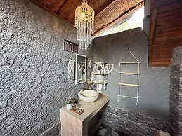 Sunset Hill Penida Resort