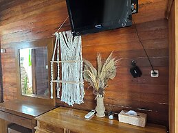 Sunset Hill Penida Resort