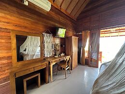 Sunset Hill Penida Resort