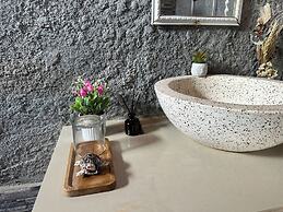 Sunset Hill Penida Resort