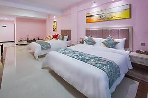 Ivy International Apartment