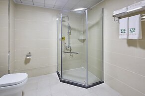 Ivy International Apartment