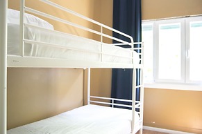 Avenue Rooms & Suites - Hostel