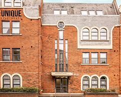 Luxury Reading Apartment