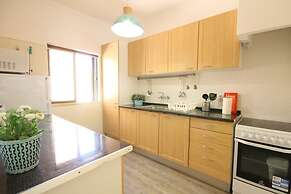 13 Quinta Nova Apartment