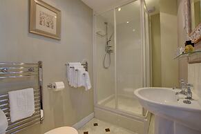 White Linen Whitby, Room Only