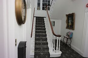 White Linen Whitby, Room Only