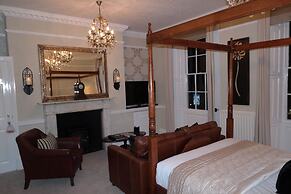 White Linen Whitby, Room Only