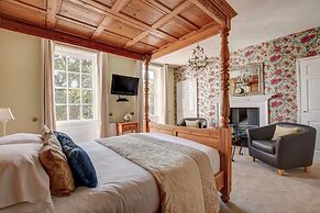 White Linen Whitby, Room Only