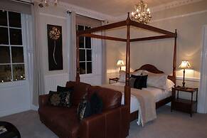 White Linen Whitby, Room Only