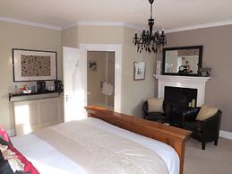 White Linen Whitby, Room Only