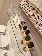 White Linen Whitby, Room Only