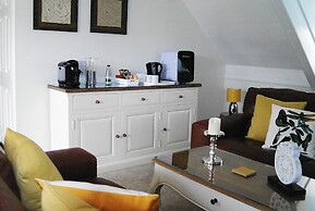 White Linen Whitby, Room Only