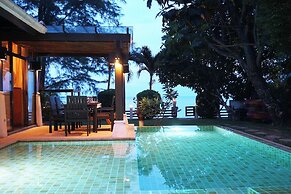 Emerald Sands Beach Villa