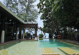 Emerald Sands Beach Villa