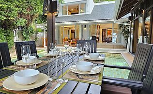 Emerald Sands Beach Villa