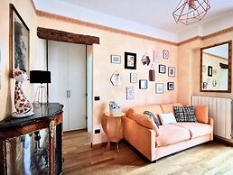 Al Lago by Design Studio