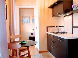 Al Lago by Design Studio
