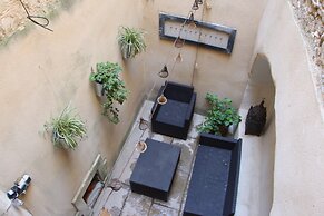 Maison Anila