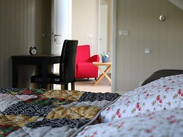 Sólheimahjáleiga Guesthouse