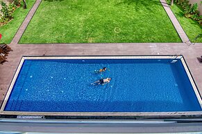 Golden Pearl Tangalle Beach