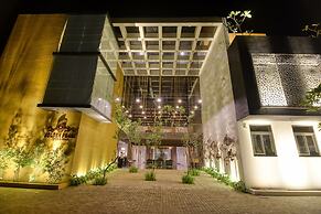 Golden Pearl Tangalle Beach