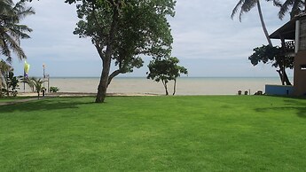 Golden Pearl Tangalle Beach