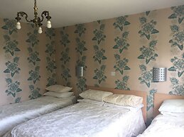 Edgware Bed and Breakfast