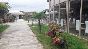 Pensión Albergue Turístico Salceda