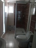 Mansah Memorial Villa