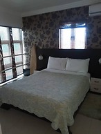 Mansah Memorial Villa