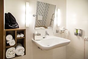 Hampton by Hilton Brest