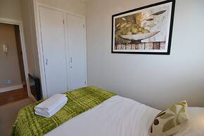 The Courtyard, Windsor, 2 Beds