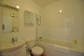 The Courtyard, Windsor, 2 Beds