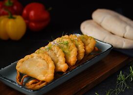 Centara West Bay Hotel & Residences Doha