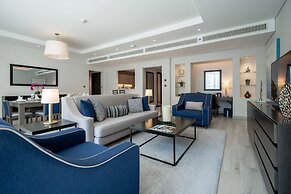 Centara West Bay Hotel & Residences Doha