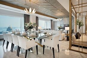 Centara West Bay Hotel & Residences Doha