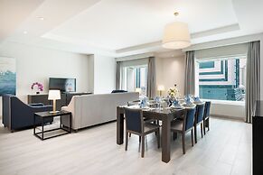 Centara West Bay Hotel & Residences Doha