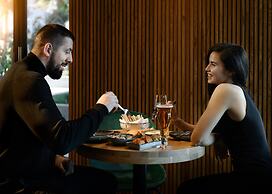 Centara West Bay Hotel & Residences Doha