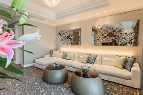 Centara West Bay Hotel & Residences Doha