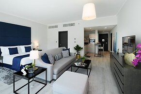 Centara West Bay Hotel & Residences Doha