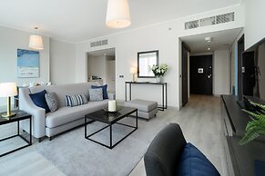 Centara West Bay Hotel & Residences Doha