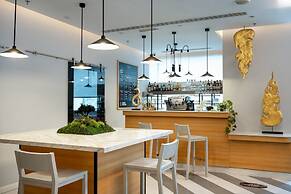 Centara West Bay Hotel & Residences Doha