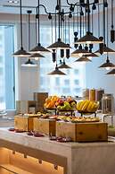 Centara West Bay Hotel & Residences Doha