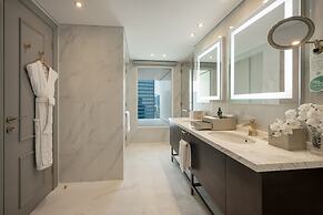 Centara West Bay Hotel & Residences Doha