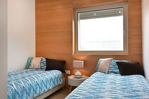 16 Maestro Apartment