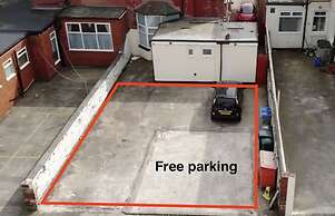 Empress Select Holiday Flats