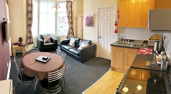 Empress Select Holiday Flats